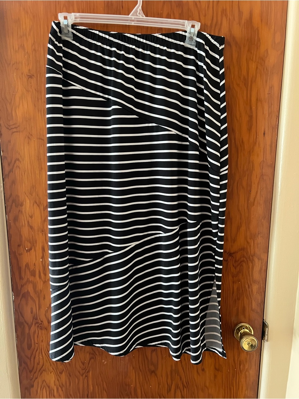 NY Collection Black and White Striped Midi Skirt